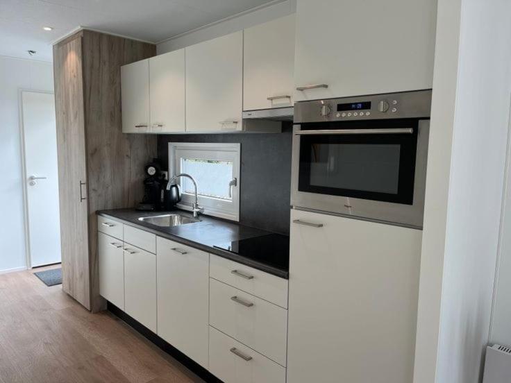 Moderne Chalet Met Airco In Blankenberge Exterior foto